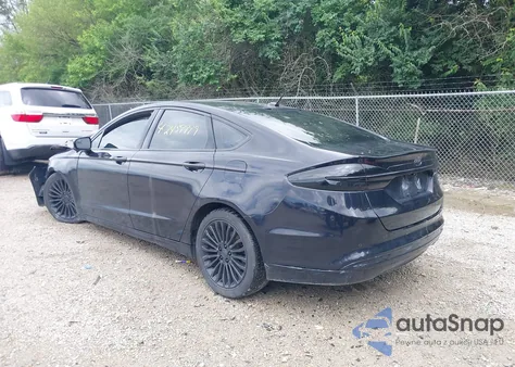 2017 Ford Fusion Hybrid Titanium из США, поврежденный, VIN 3FA6P0RU5HR267177